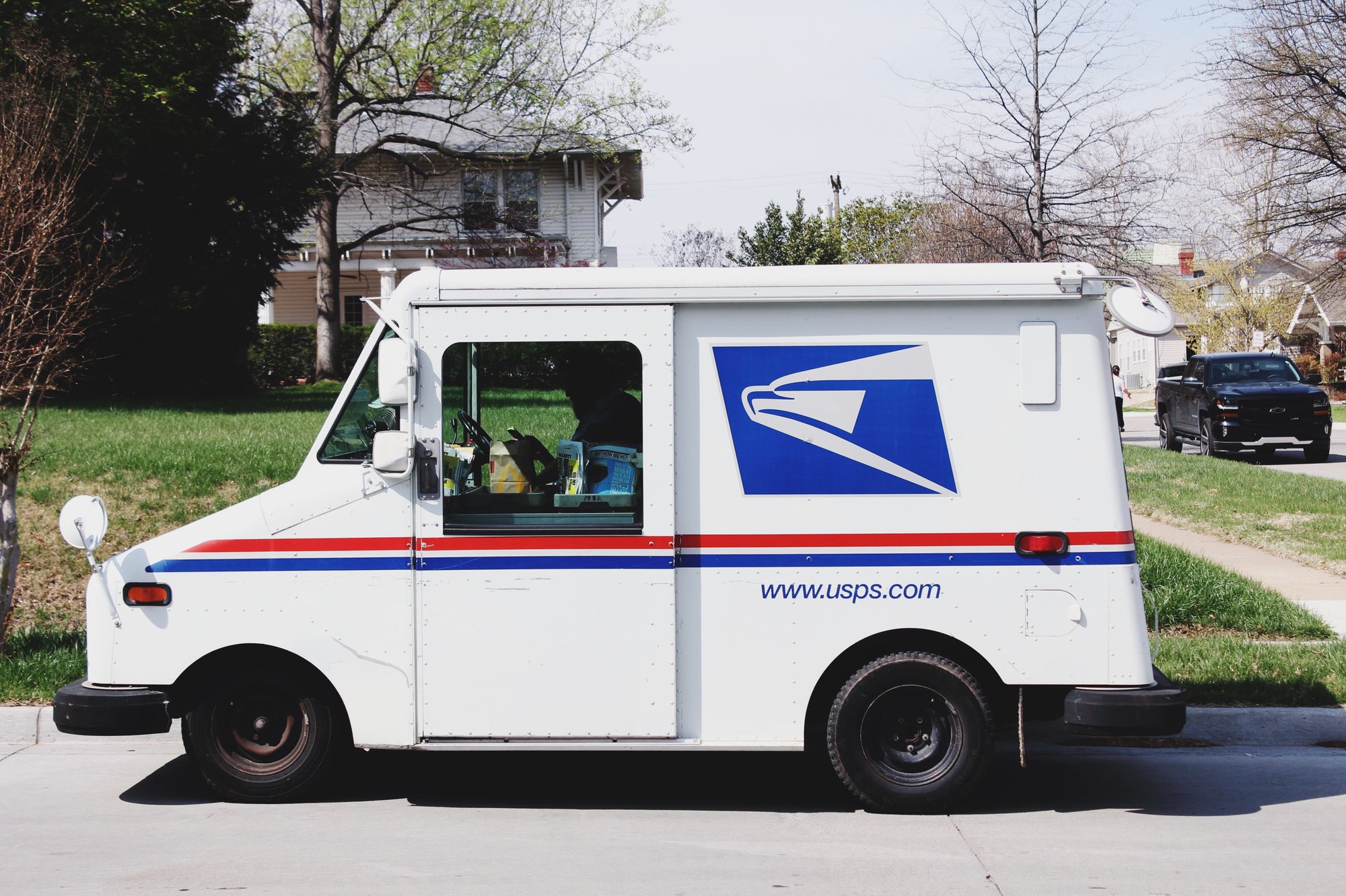 The ultimate guide to choosing the right USPS account for your business